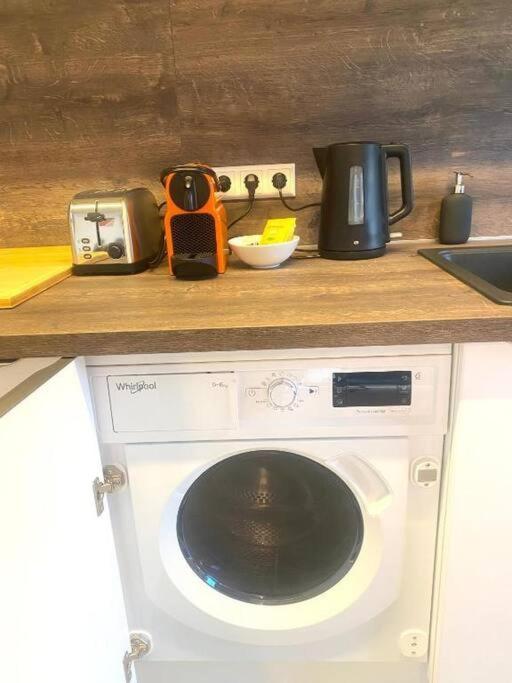 Luxury 2 Bedrooms Family Flat In Center W. Parking Appartement *